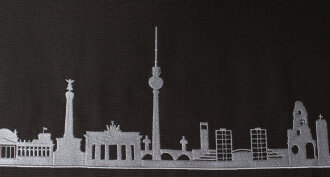 Strandkorb D&uuml;ne Bullauge Teak PE Grey Dessin Skyline Berlin